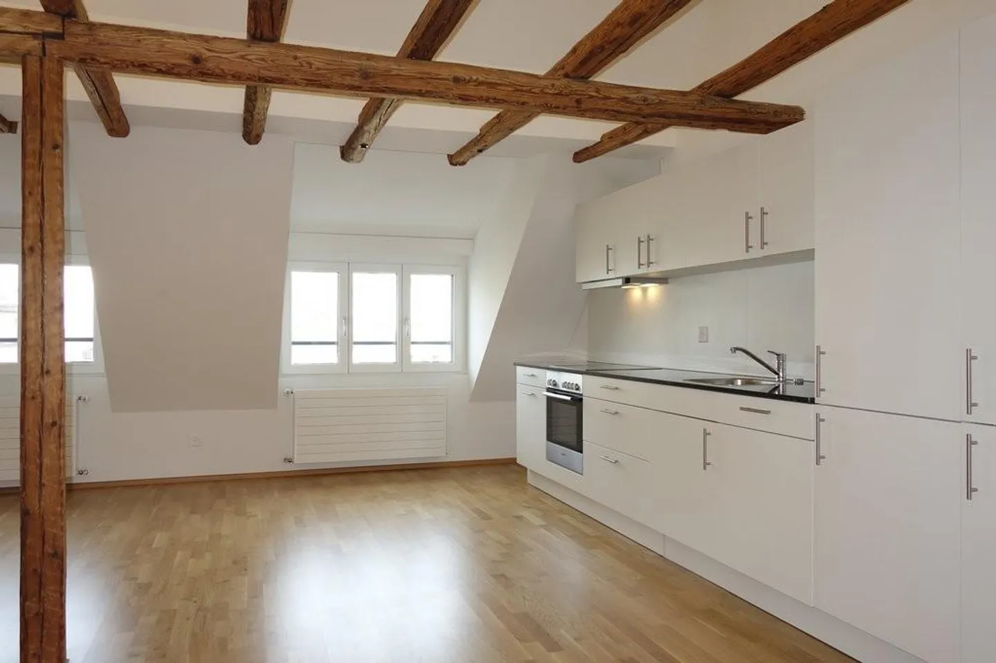 Charmante Dachwohnung in St. Gallen - Foto 5 von 8