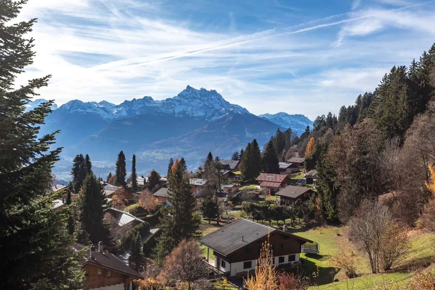 Chalet de Luxe avec Vue Montagne - Photo 4 sur 13