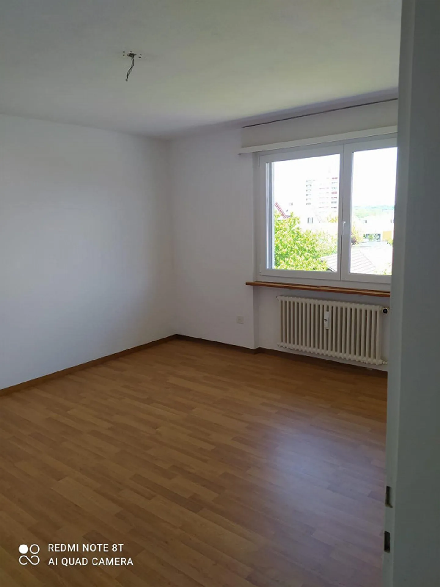 Grosszügige Wohnung an zentraler Lage - Foto 2 von 7