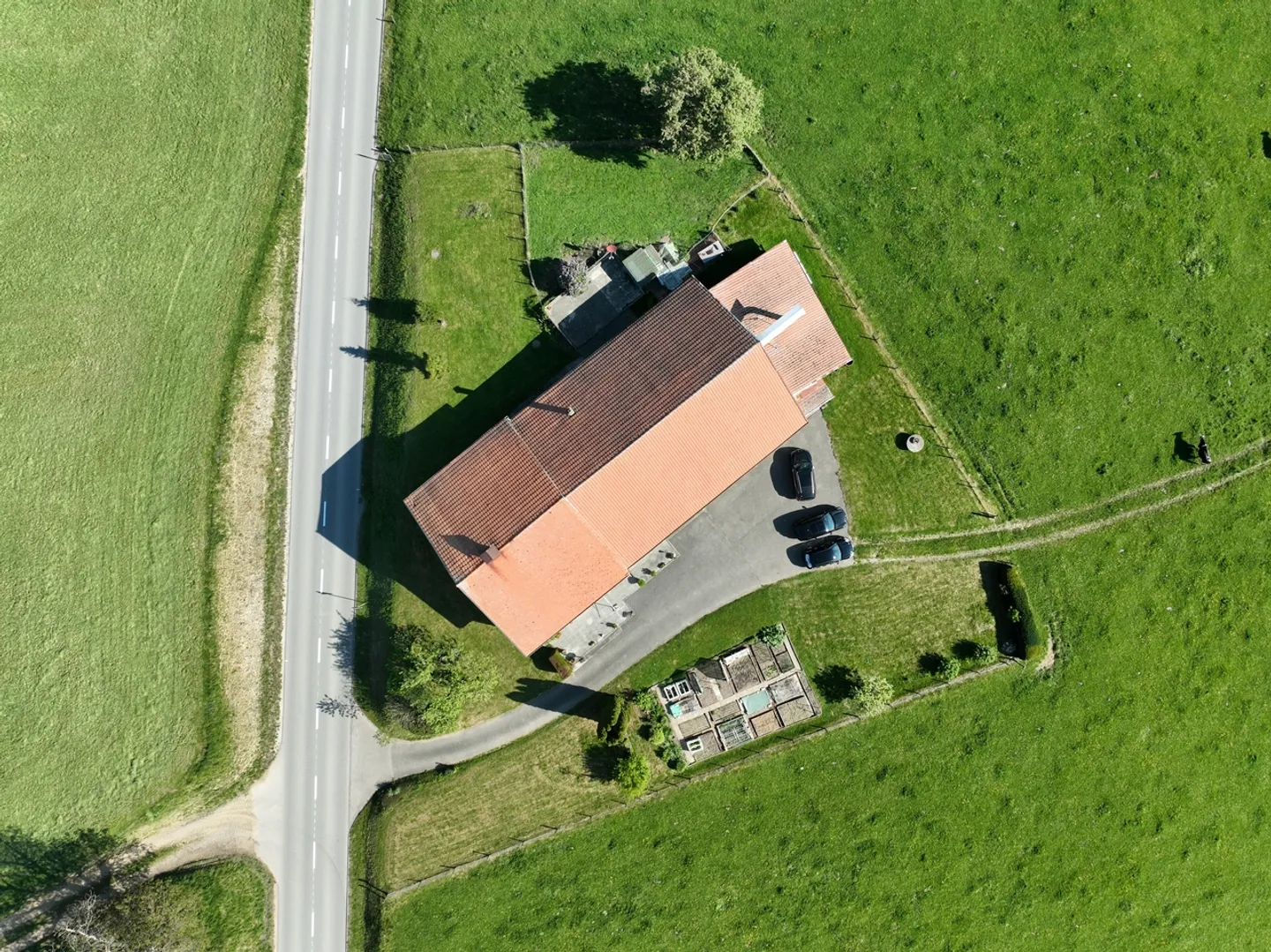 Ferme individuelle au cœur d'une nature préservée - Photo 2 sur 44