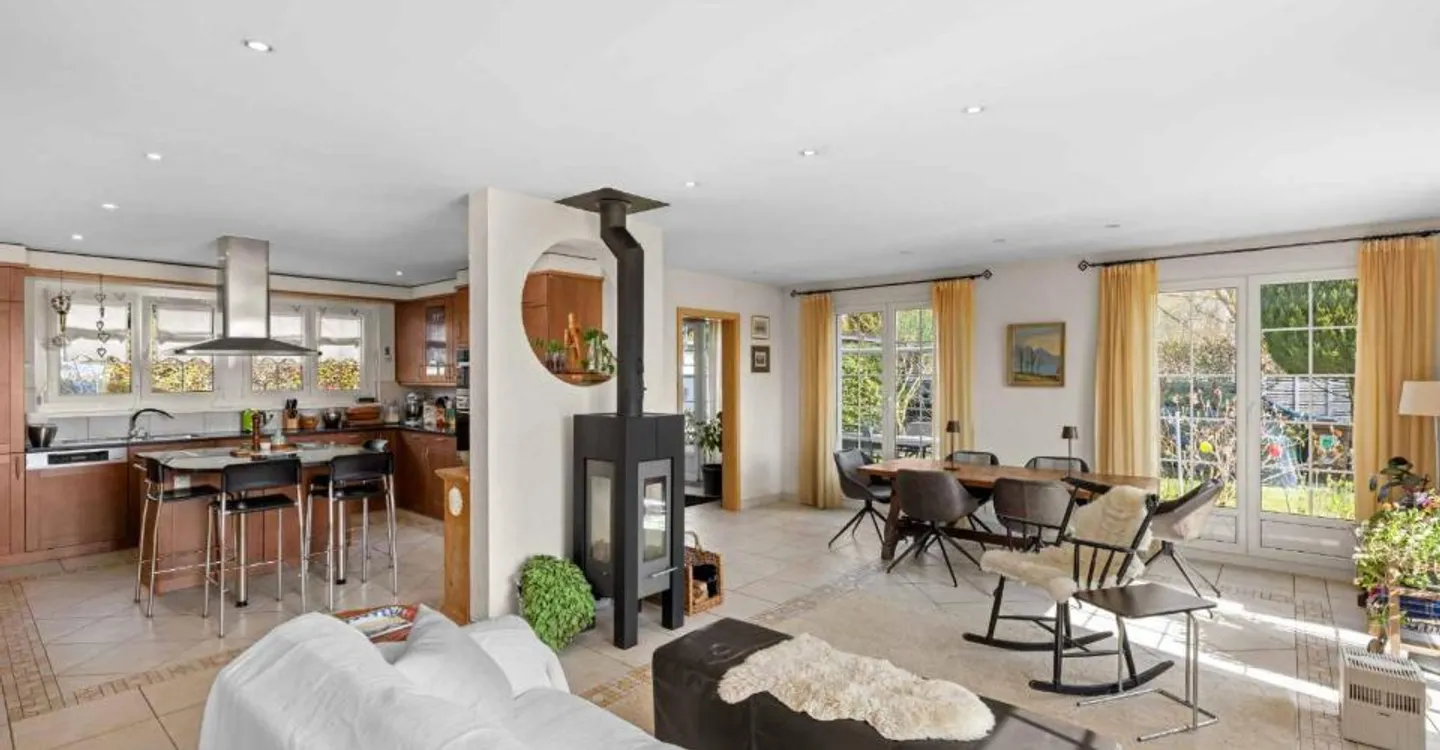 EXCLUSIVITY - Magnificent individual house in Vaudois style - Photo 2 of 12