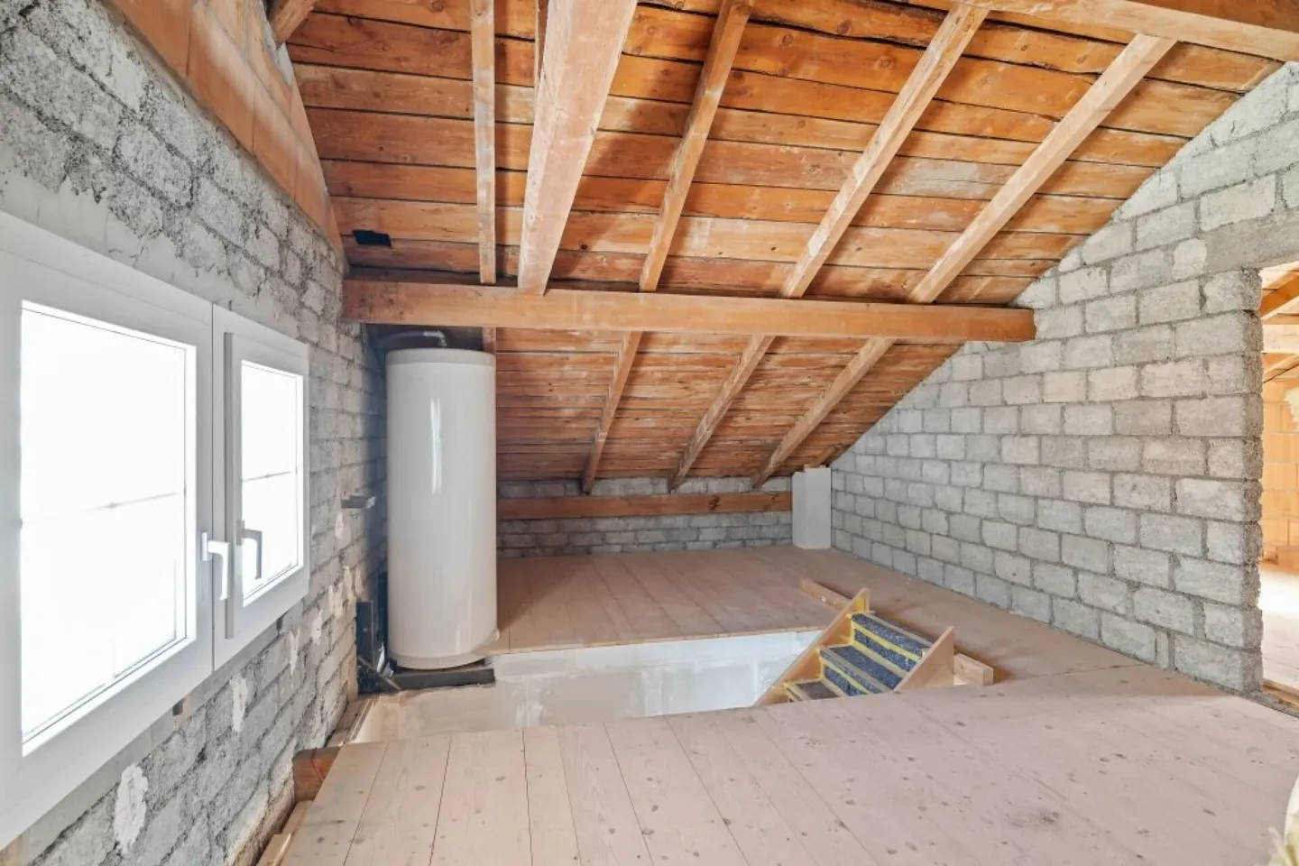 Charmantes Zweifamilienhaus in Crans-Montana - Foto 17 von 37