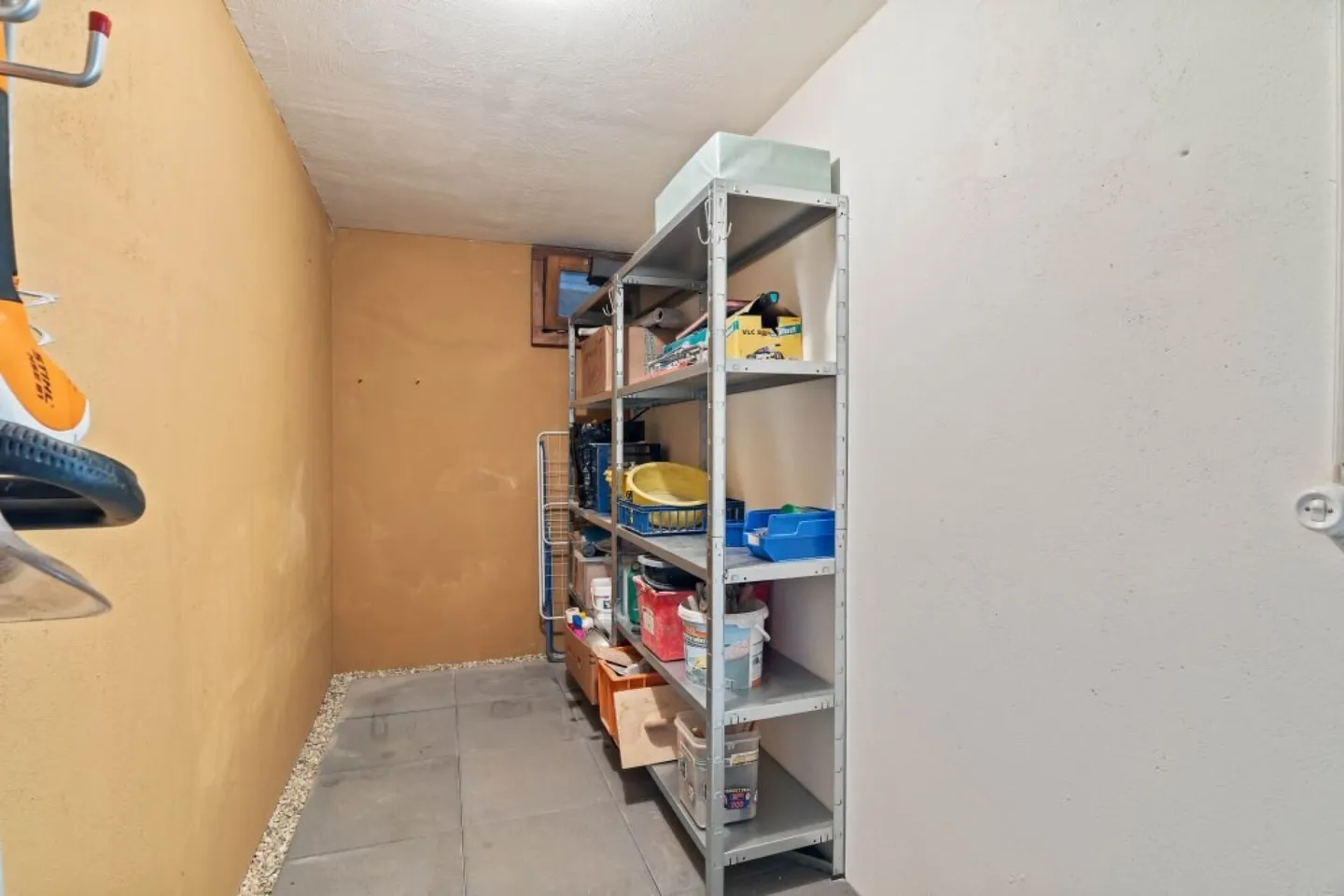 Charmantes Zweifamilienhaus in Crans-Montana - Foto 26 von 37