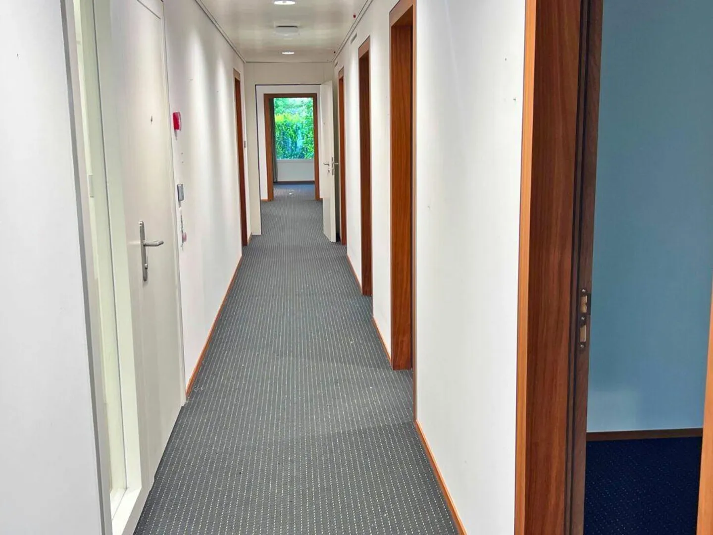Modernes Büro gegenüber dem FFS-Bahnhof - Foto 4 von 4