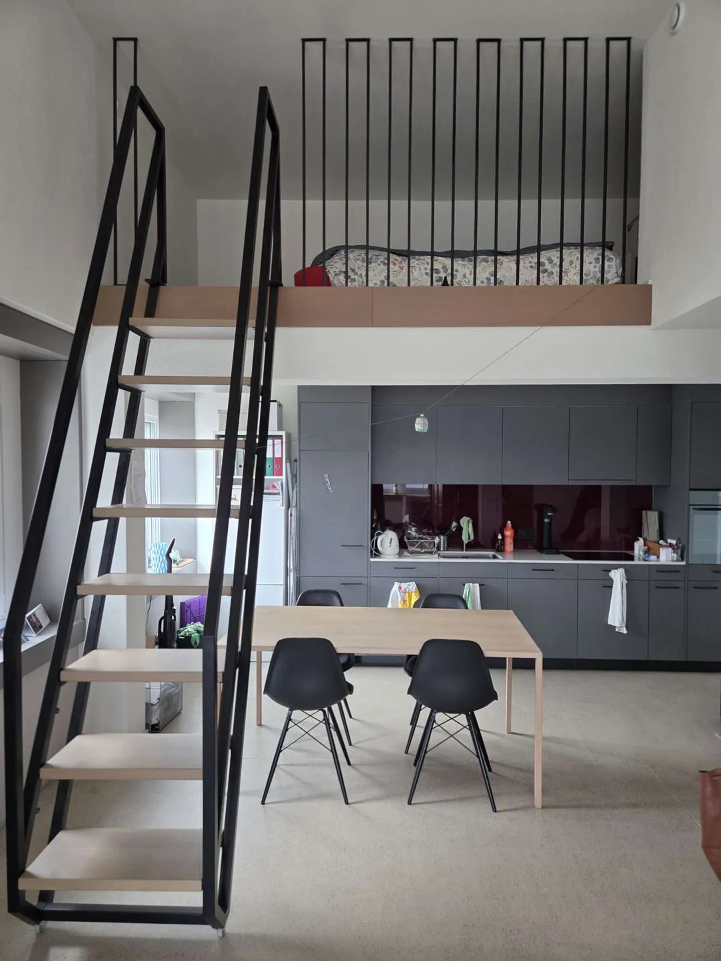 Appartement Mezzanine Élégant - Photo 2 sur 8