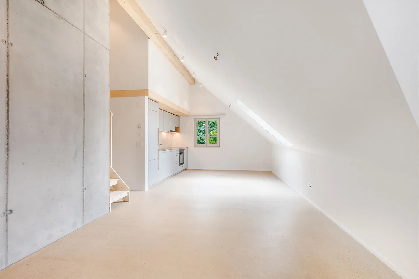 Frisch renoviert: Letzte 3.5 Zimmerwohnung zu vermieten - Foto 3 von 9