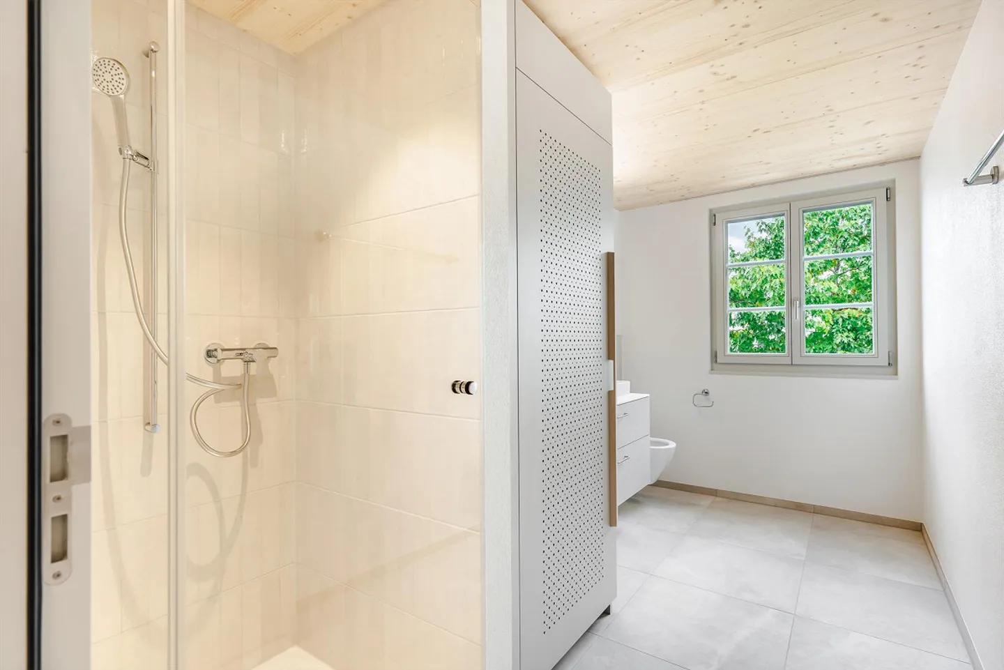 Frisch renoviert: Letzte 3.5 Zimmerwohnung zu vermieten - Foto 5 von 9