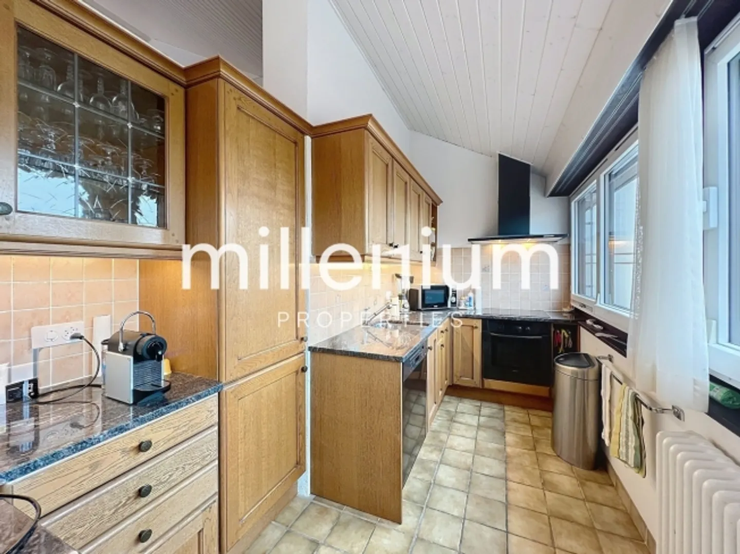 Exclusive - Charming duplex in the heart of Bernex - Photo 6 of 12