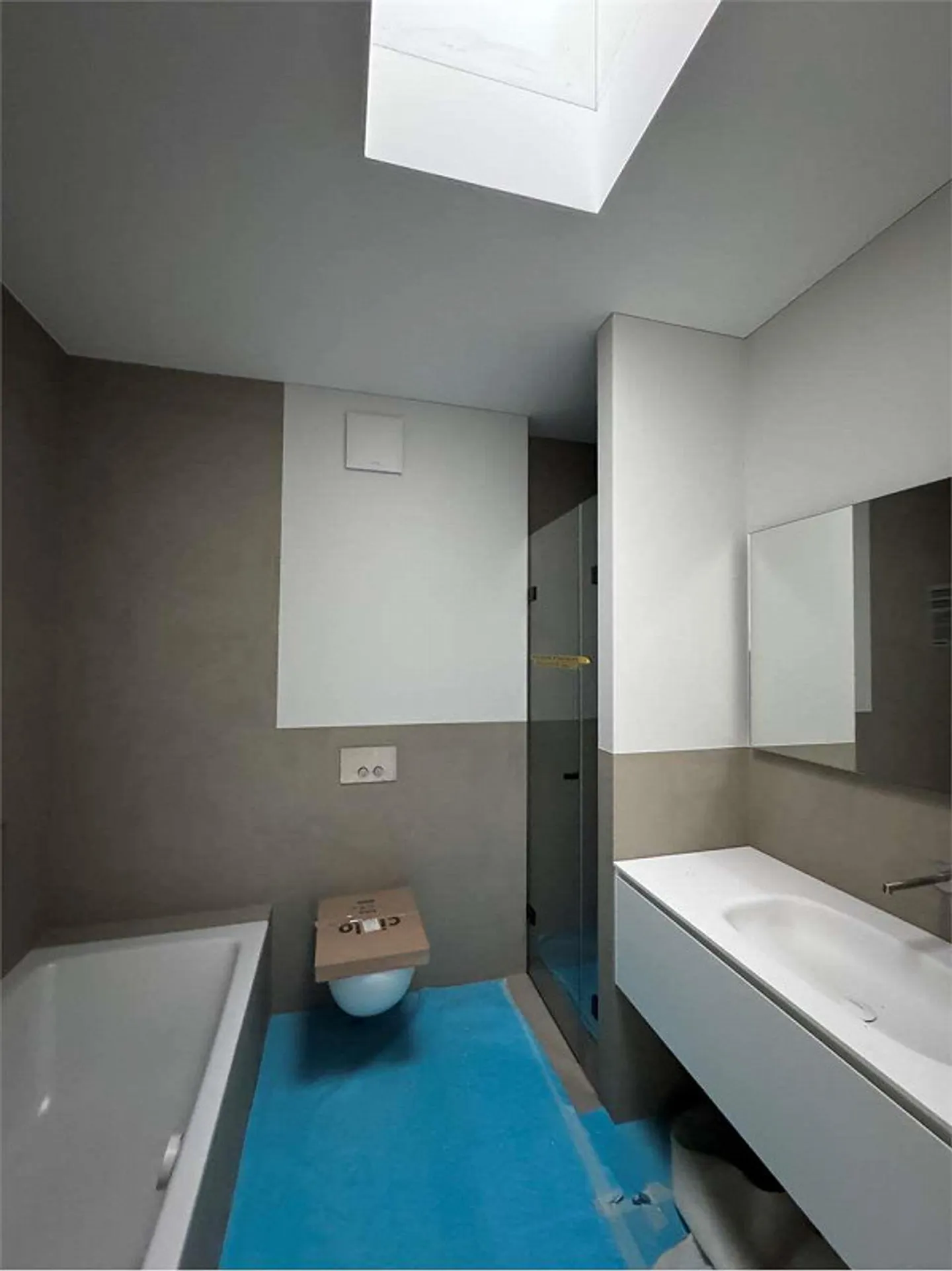 Esclusivo nuovo appartamento di lusso con giardino in una posizione ambita vicino al Lido - Foto 4 di 10