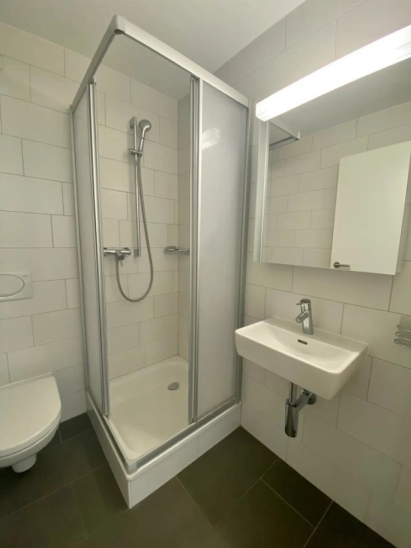Neu! Geräumige Wohnung in Sierre! - Foto 7 von 8