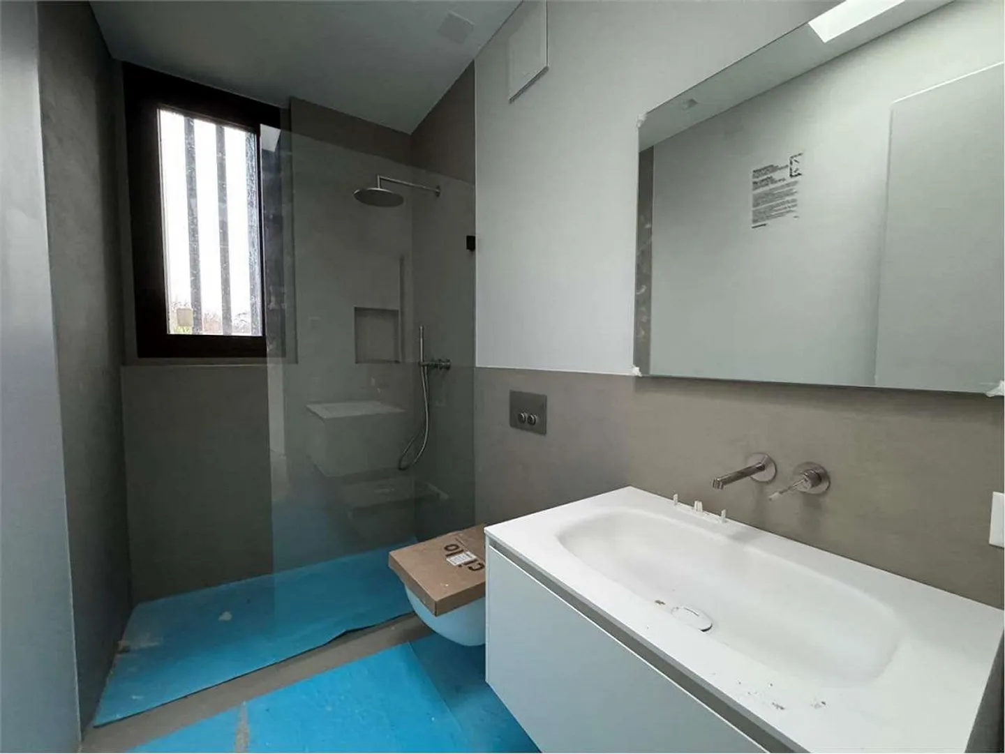 Esclusivo nuovo appartamento di lusso con giardino in una posizione ambita vicino al Lido - Foto 6 di 10