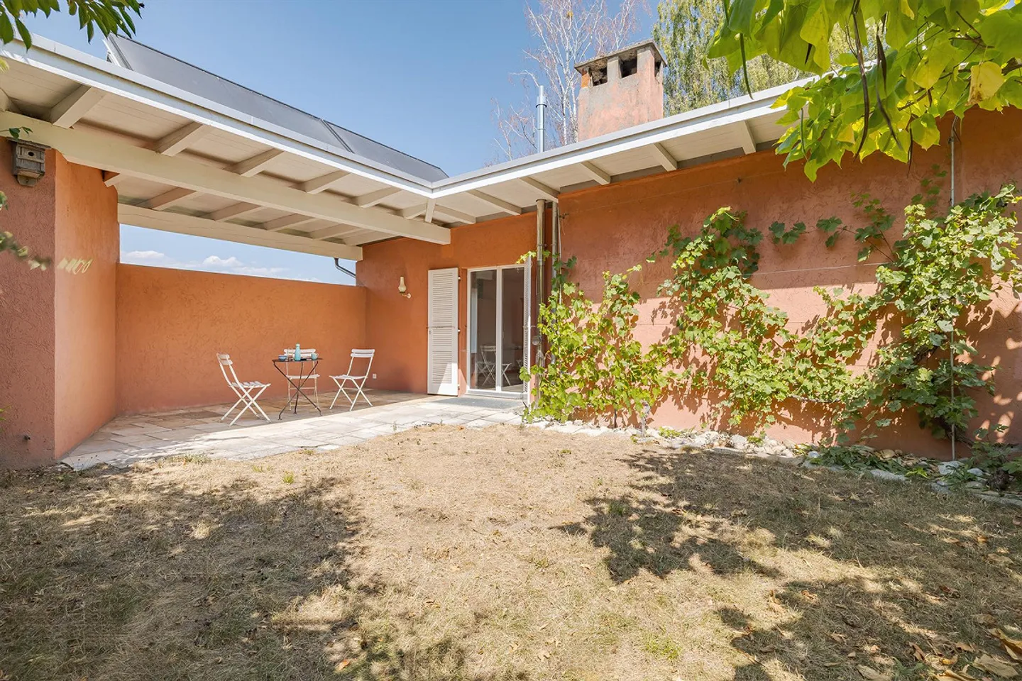 Casa di Architetti e Artisti - Münchenwiler BE - Foto 10 di 14
