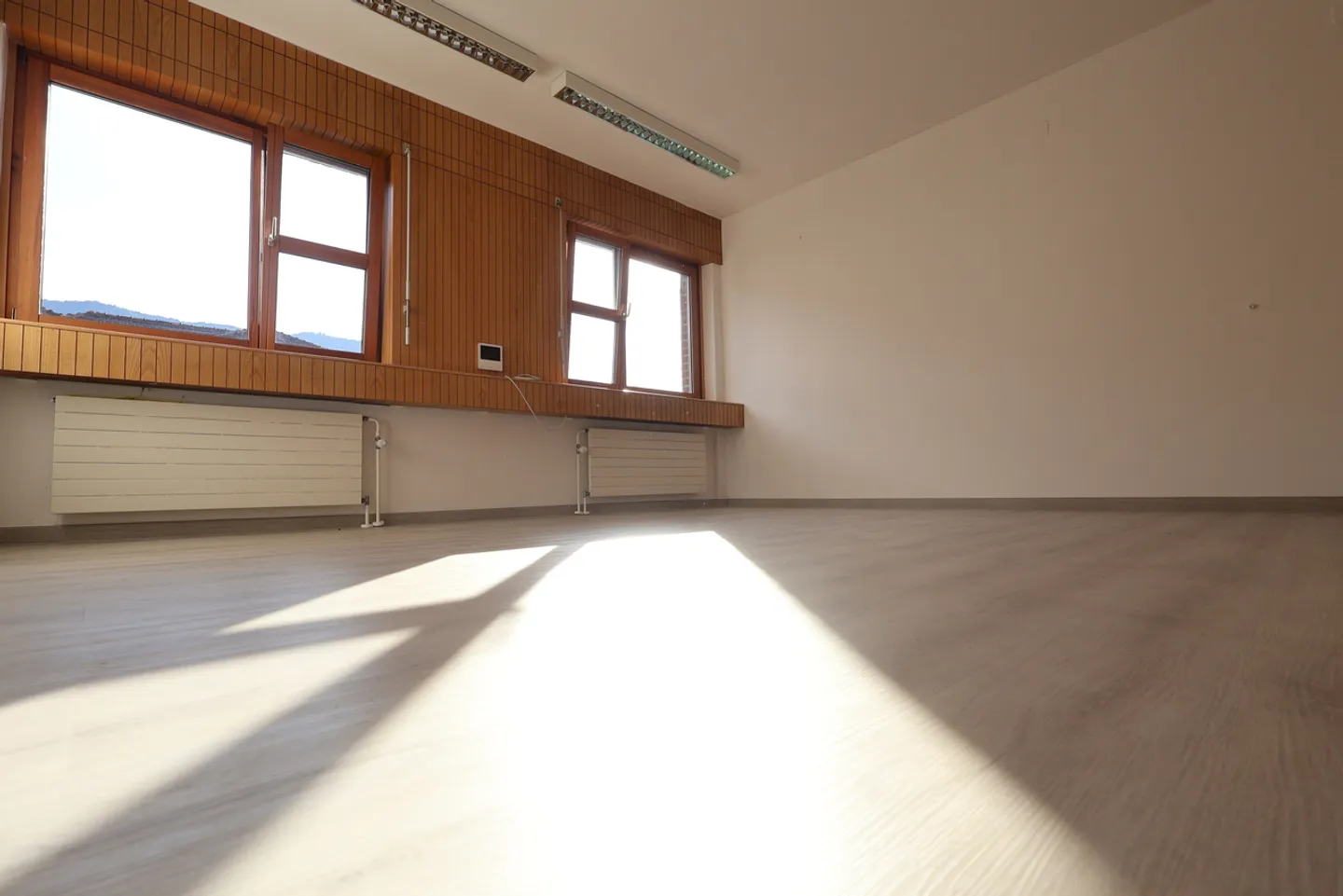 Spazio ufficio in affitto - Foto 4 di 4