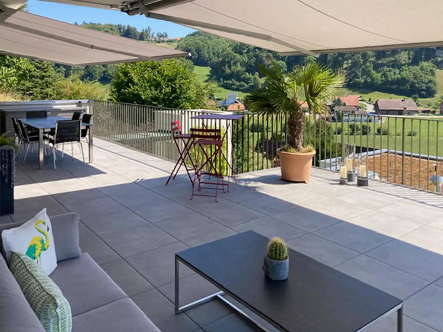 Penthouse apartment with panoramic view, Krauchthal - Photo 8 of 24