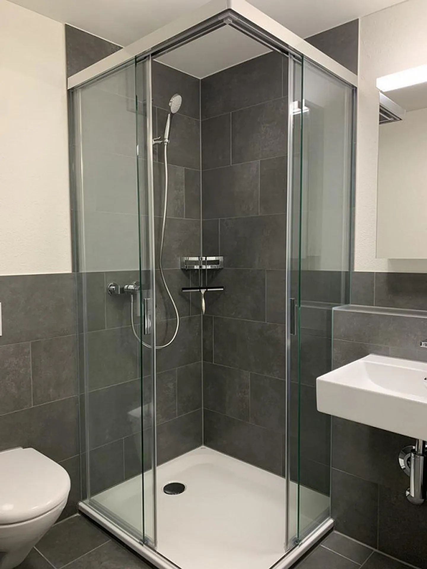 Appartamento vicino al centro in un'area residenziale tranquilla - Foto 6 di 9