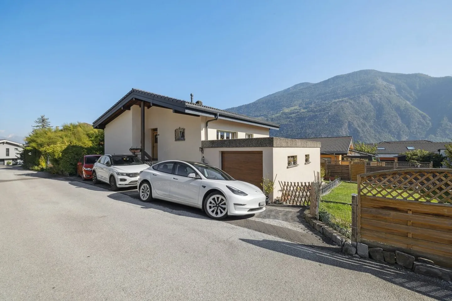 Villa individuelle de 6,5 pièces à rafraîchir, grand potentiel ! - Photo 12 sur 12