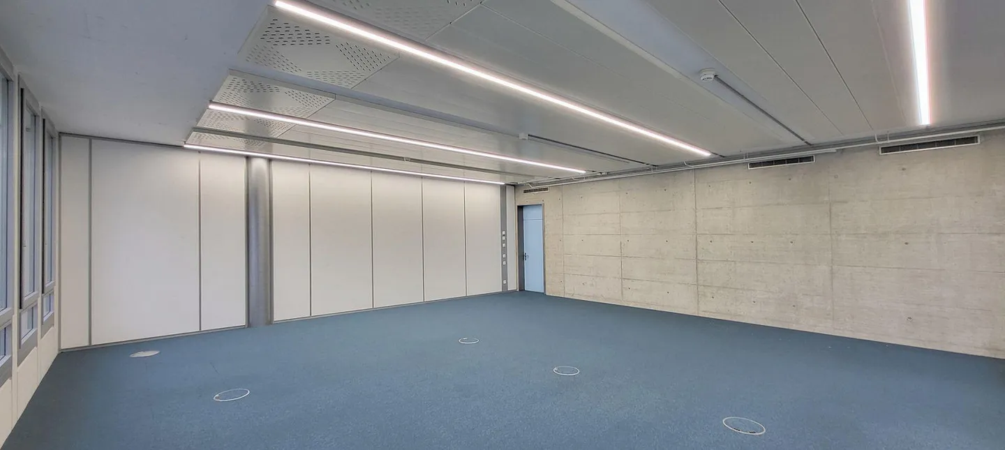 Ufficio angolare doppio con molta luce naturale – 2× quasi 80 m²! - Foto 6 di 8