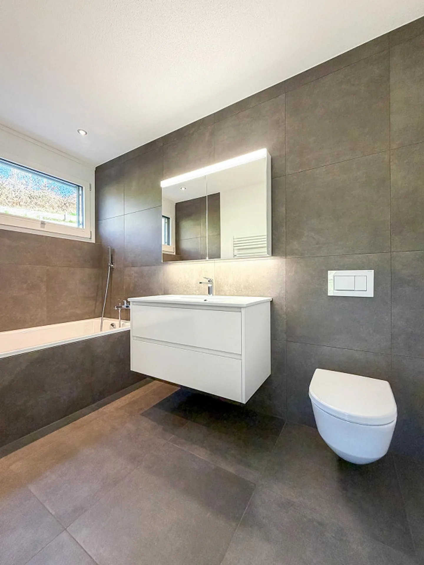 Penthouse apartment with panoramic view, Krauchthal - Photo 16 of 24