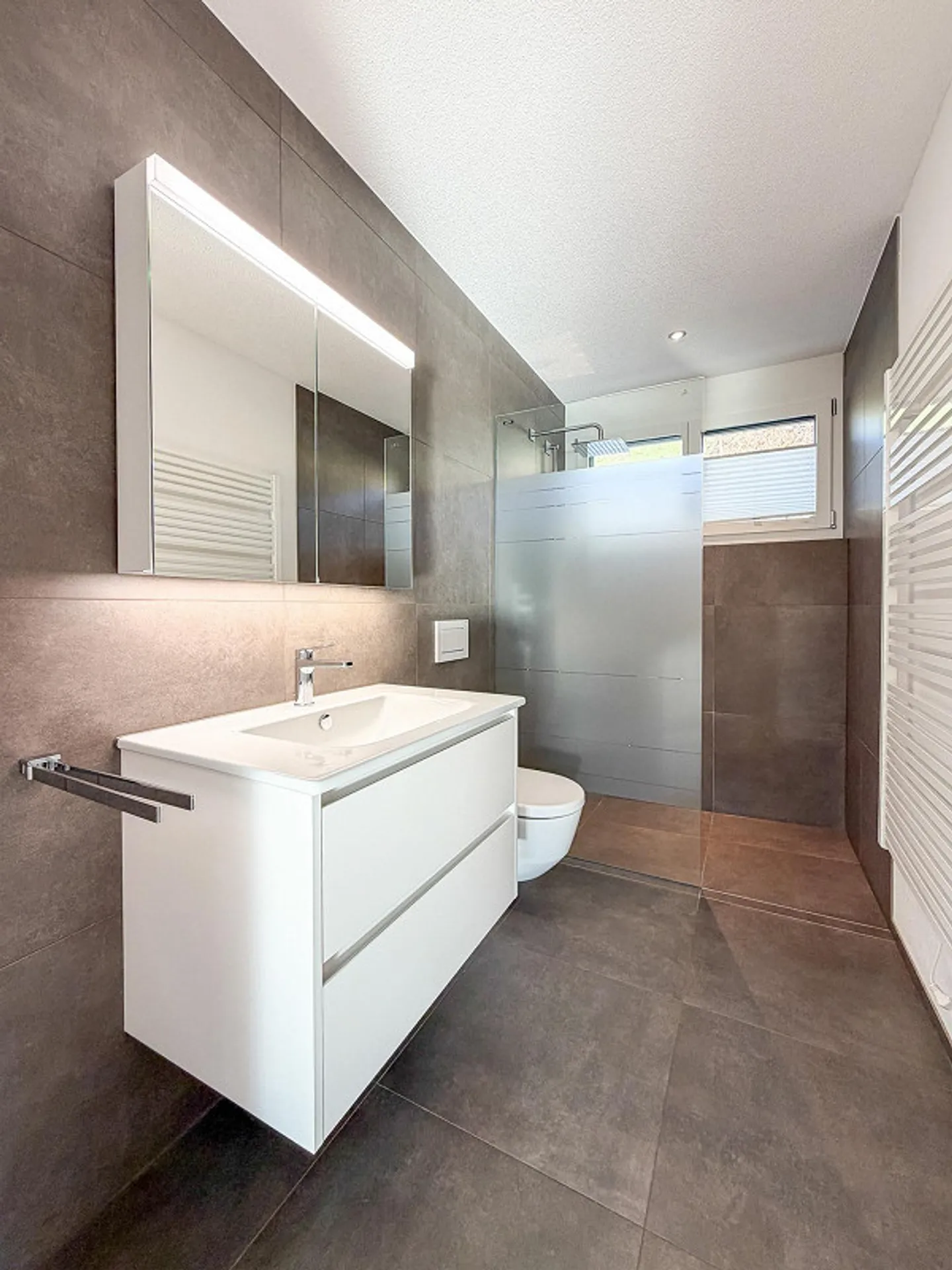 Penthouse apartment with panoramic view, Krauchthal - Photo 18 of 24