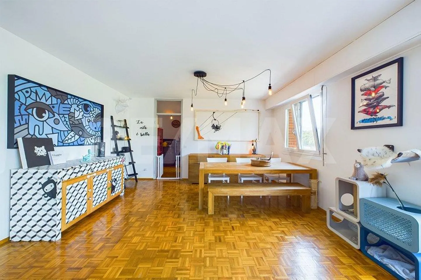 Spacious apartment in residential area, also as a second home - Photo 8 of 13