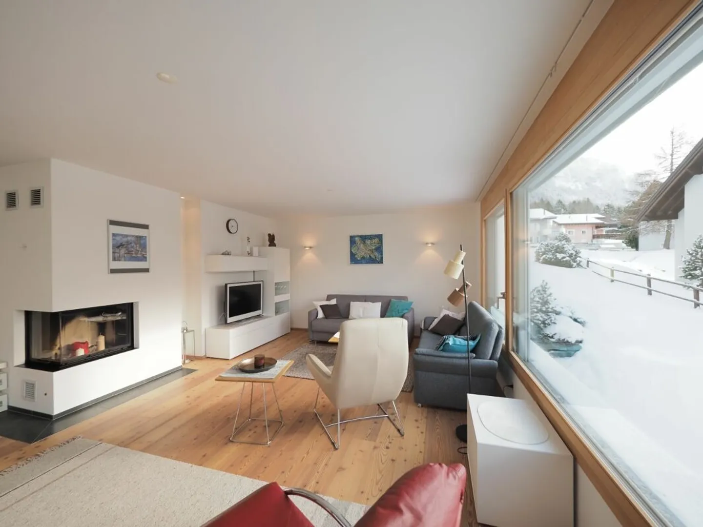 Well-kept holiday apartment with garden in a quiet location - Photo 1 of 6