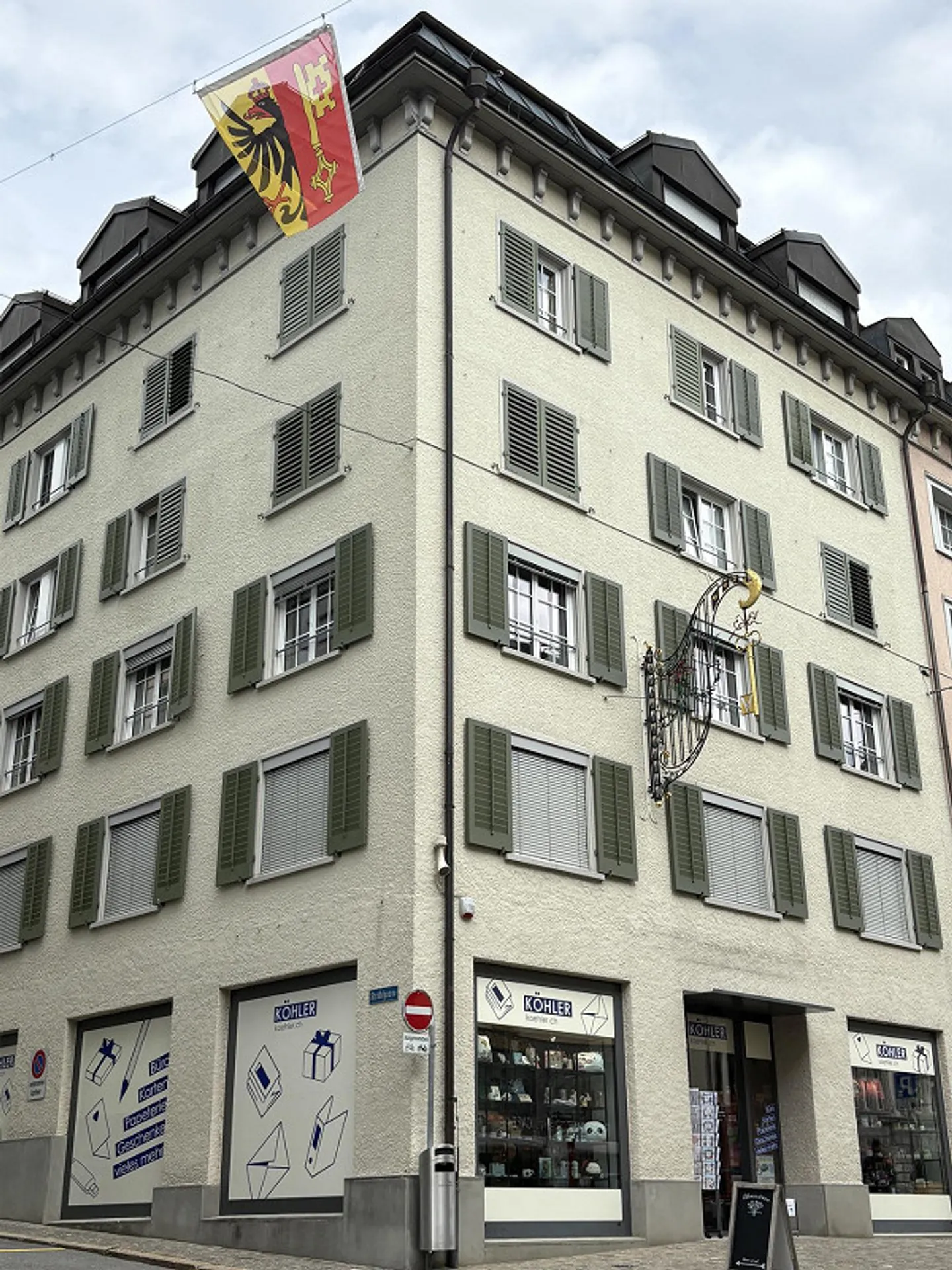 Espace de bureau attrayant au cœur d'Einsiedeln - Photo 8 sur 8