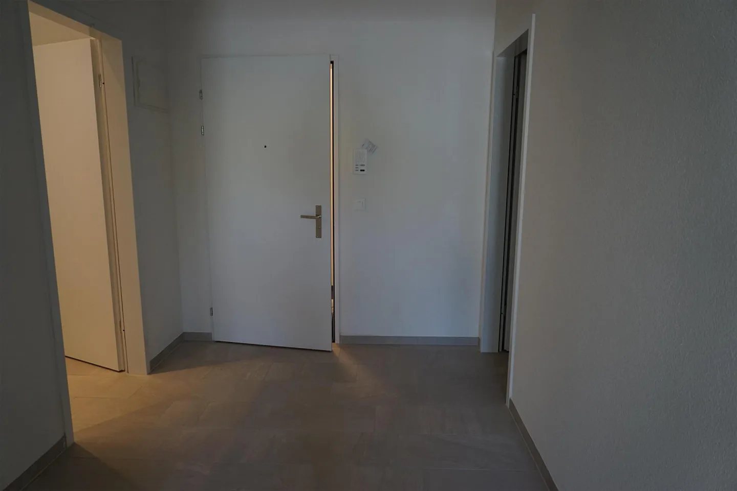 Modernes 2.5-Zimmer-Apartment - Foto 4 von 7