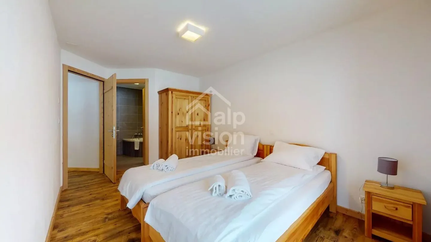 AUSGEZEICHNETE 3,5 ZIMMER WOHNUNG SKI IN SKI OUT IN VEYSONNAZ - Foto 4 von 13