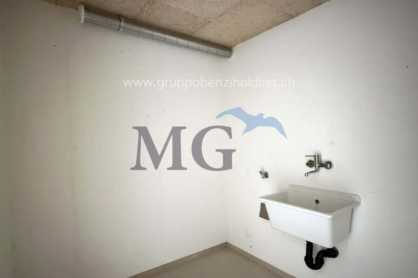 Nuovo appartamento di 2.5 locali in zona residenziale - Photo 15 of 18