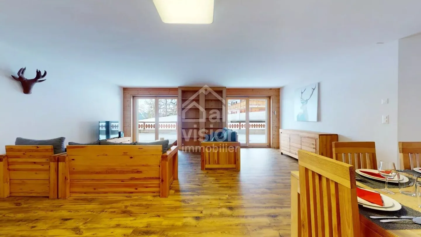 AUSGEZEICHNETE 3,5 ZIMMER WOHNUNG SKI IN SKI OUT IN VEYSONNAZ - Foto 12 von 13