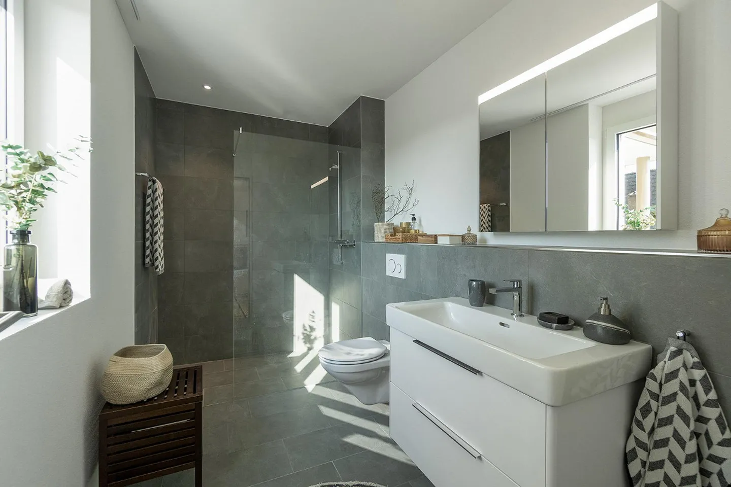 Vivere moderno con giardino privato paradisiaco - Foto 9 di 12