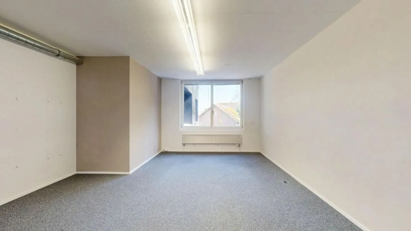 Lavorare con stile: Il tuo spazio commerciale di 37 m² con area reception nel "Gwand" Merenschwand - Foto 1 di 7