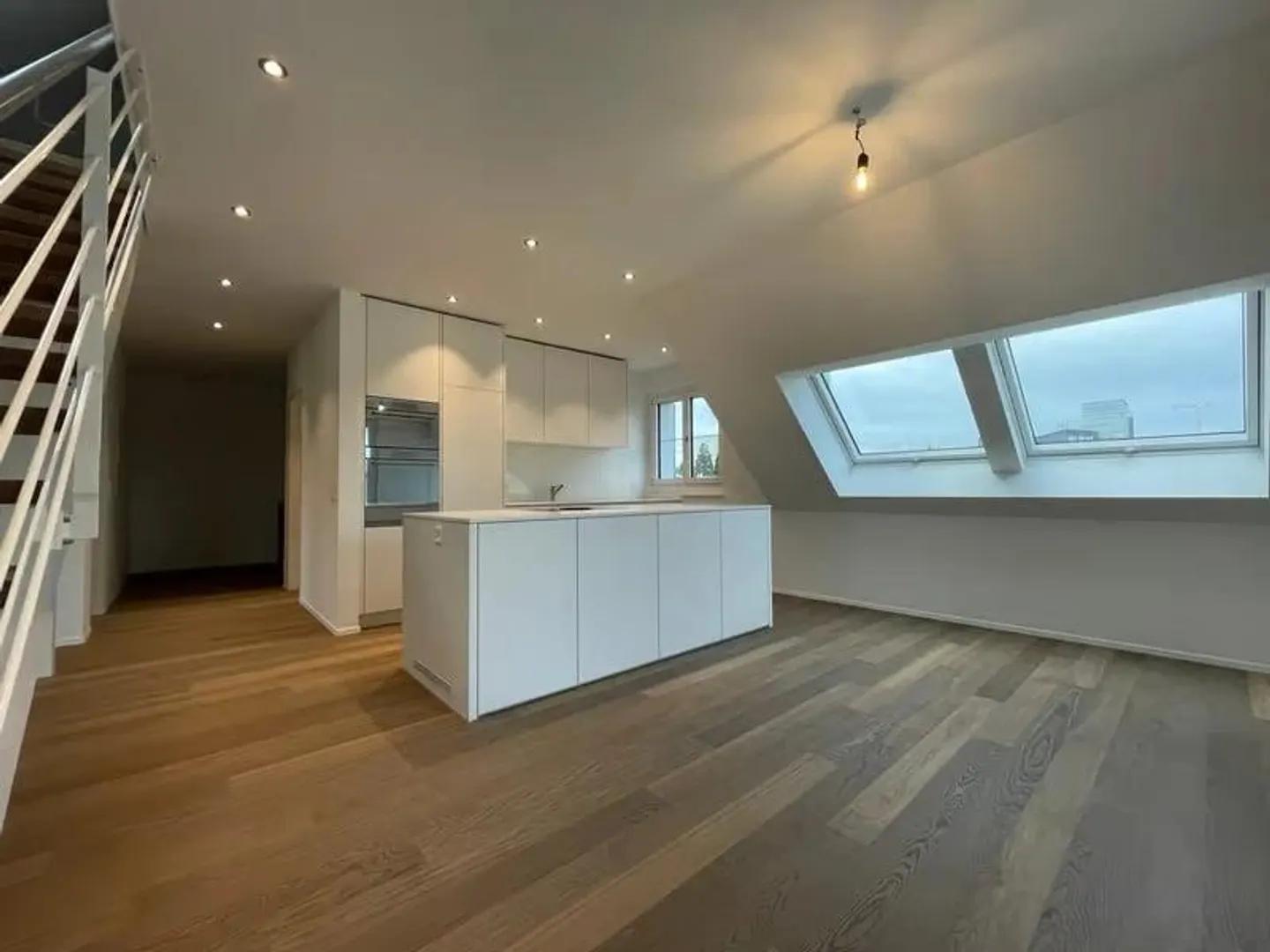 Charmante Duplexwohnung in Zürich - Foto 1 von 12