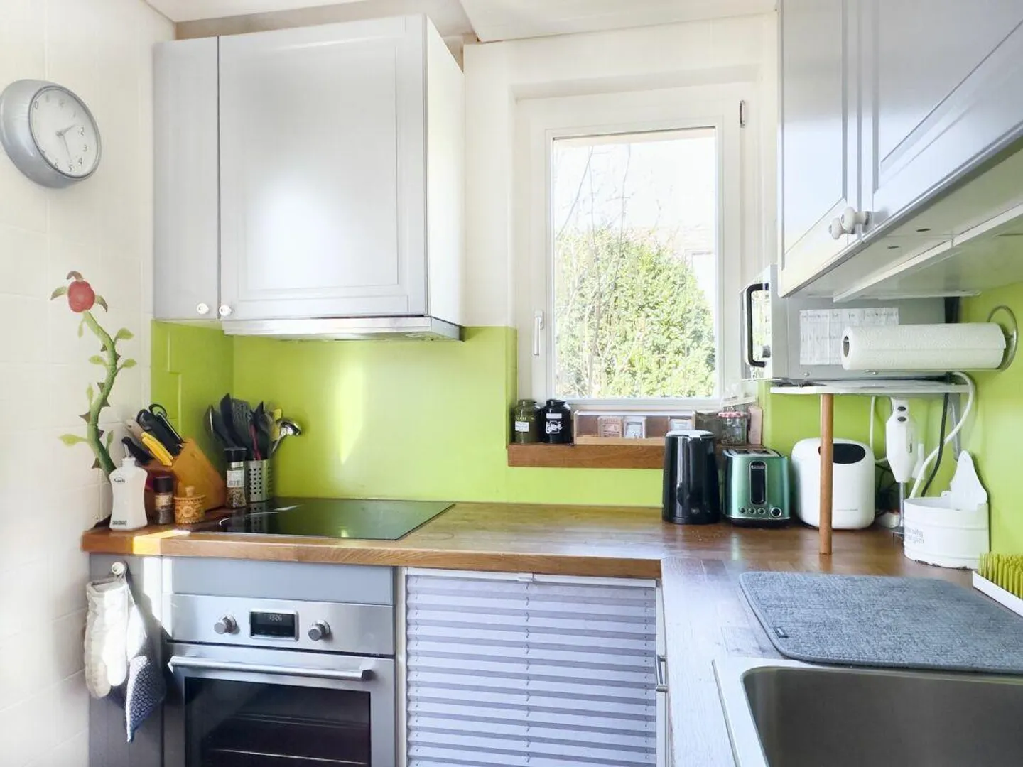 Close to Nature and the City: 5.5-Room Semi-Detached Family House Near Bern and Aare - Photo 8 of 22