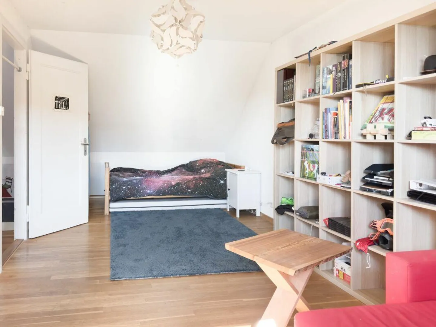 Close to Nature and the City: 5.5-Room Semi-Detached Family House Near Bern and Aare - Photo 15 of 22