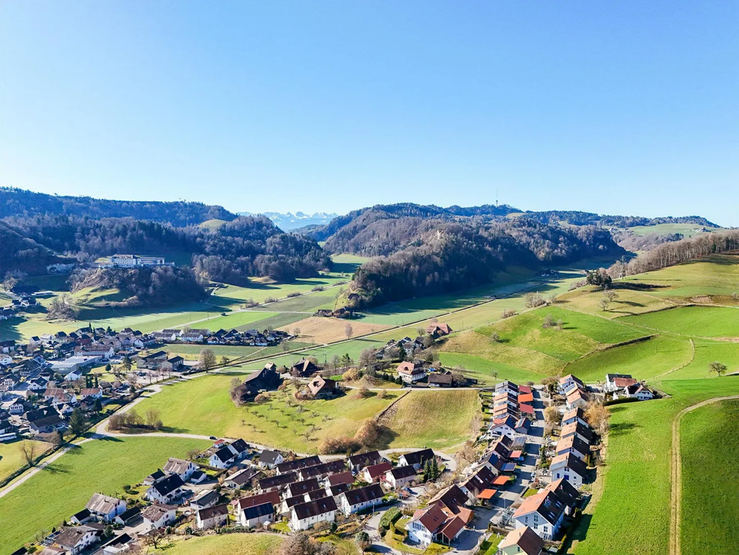 Penthouse apartment with panoramic view, Krauchthal - Photo 24 of 24