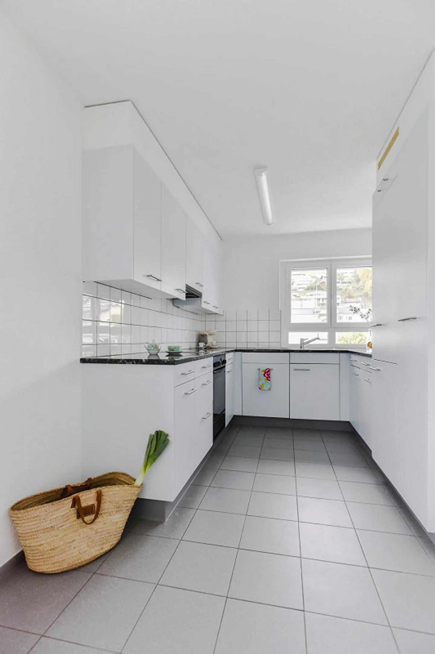 Bel appartement avec balcon - Photo 5 sur 13