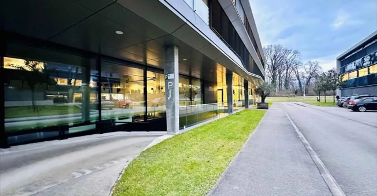 «Dépôt» - Photo 3 sur 4