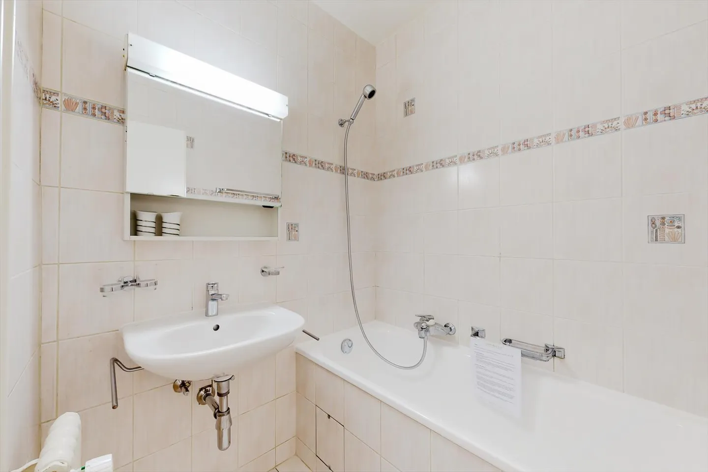 Appartamento in affitto - Foto 6 di 7