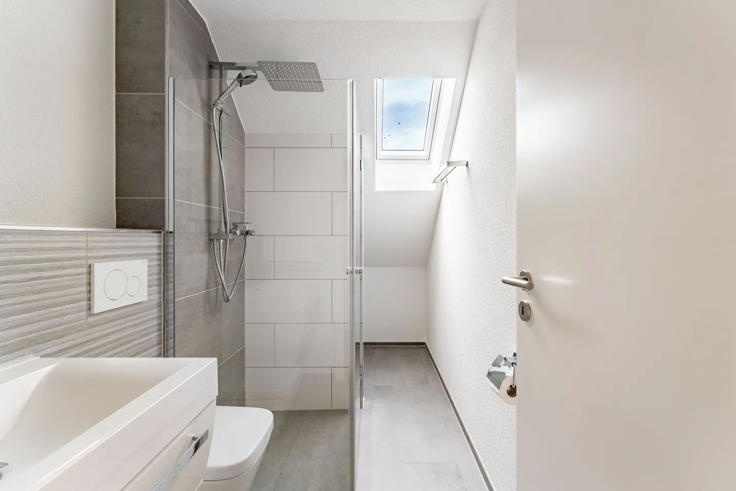 Geräumige 4.5-Zimmer-Penthouse - Foto 6 von 6