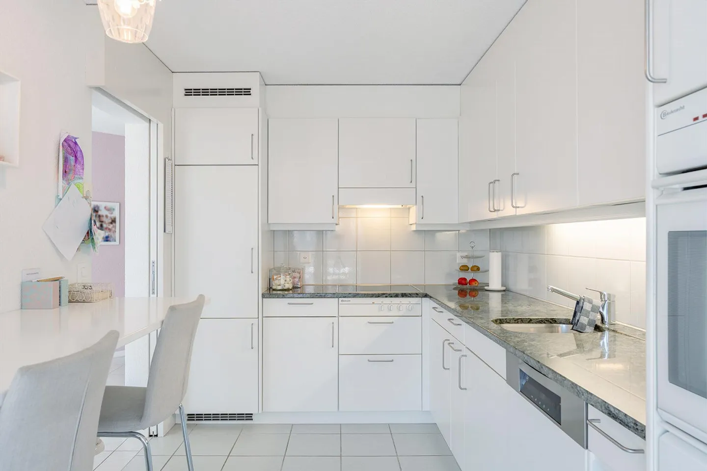 Appartamento attraente con due box auto e una stanza hobby - Foto 10 di 13