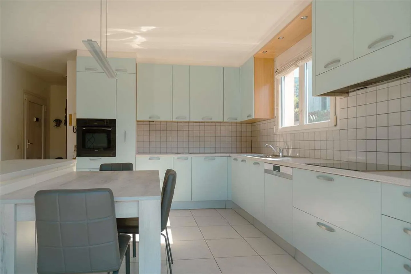 Vacallo : Maison mitoyenne avec jardin privé - Photo 7 sur 13