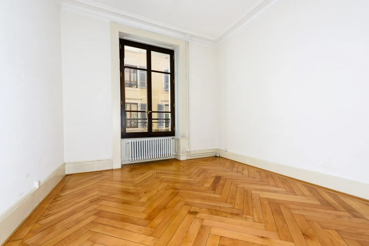 Apartment close to Cornavin station! - Photo 5 of 8