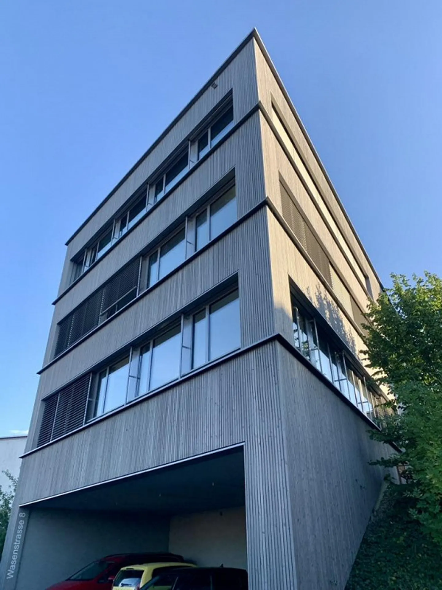 Moderne Wohnung mit grosser Terrasse - Foto 3 von 7