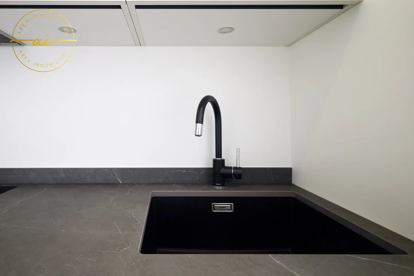 MODERNE 2,5-ZIMMER-WOHNUNGEN ZU VERMIETEN – BALERNA - Foto 3 von 11