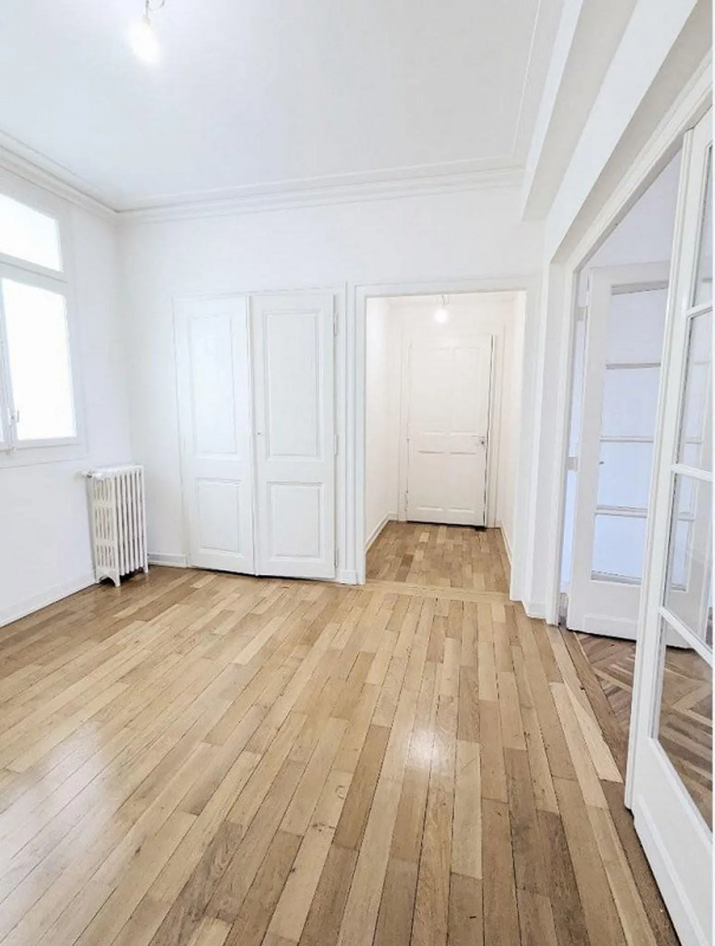 Appartement avec cachet donnant sur la rue du Rhône - Foto 5 di 7