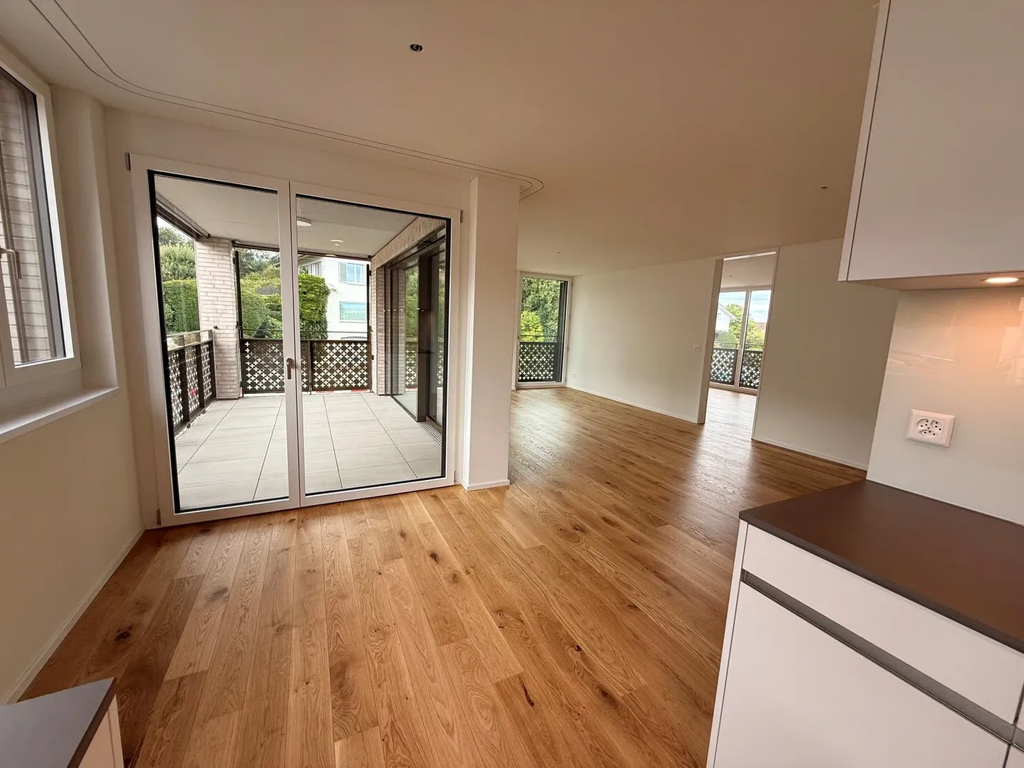 Beautiful 3.5-room garden apartment in Rümlang – stylish new building with high living comfort - Photo 8 of 10