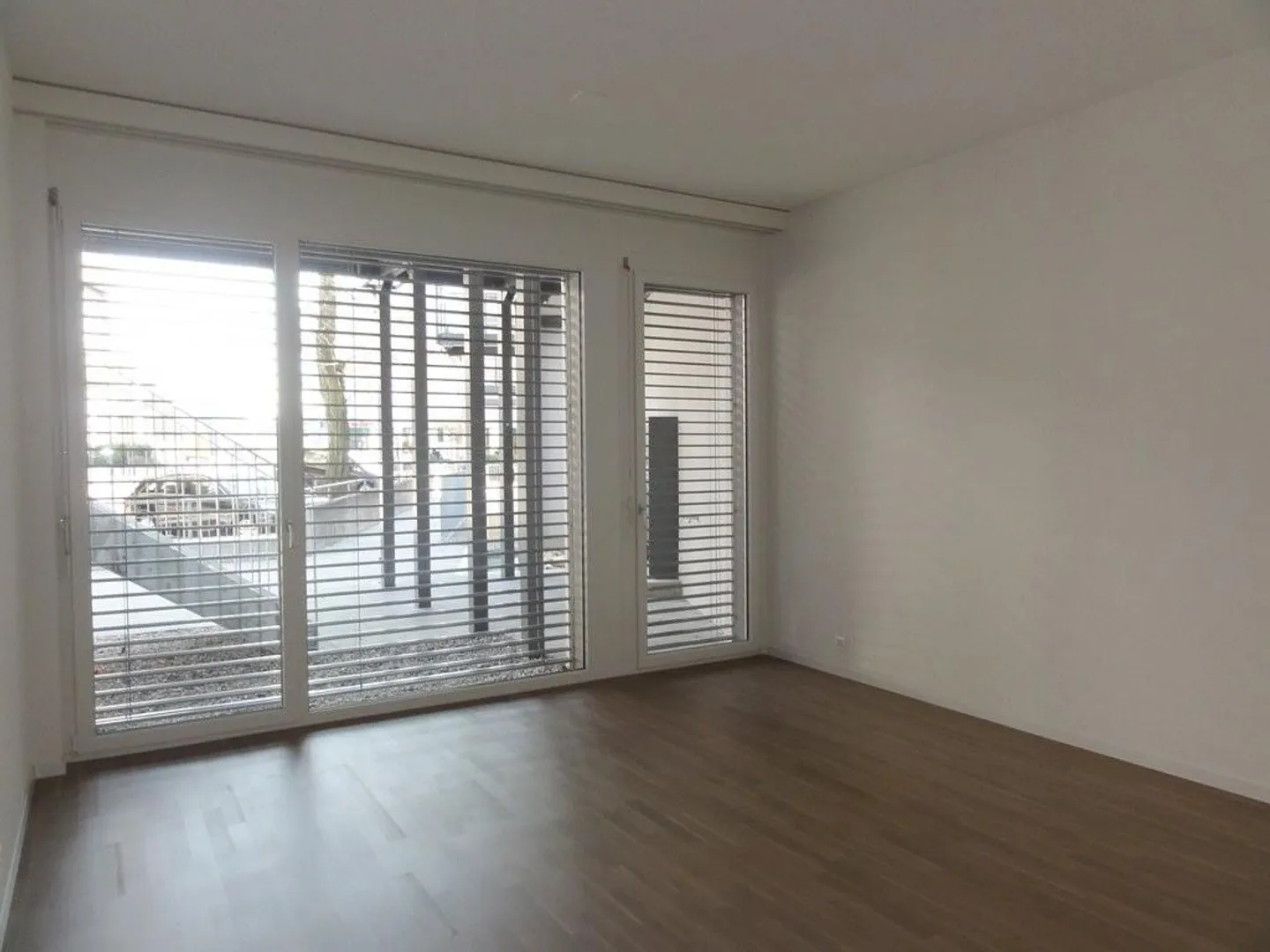 A pochi passi dalla stazione ferroviaria di Münsingen - Foto 5 di 8