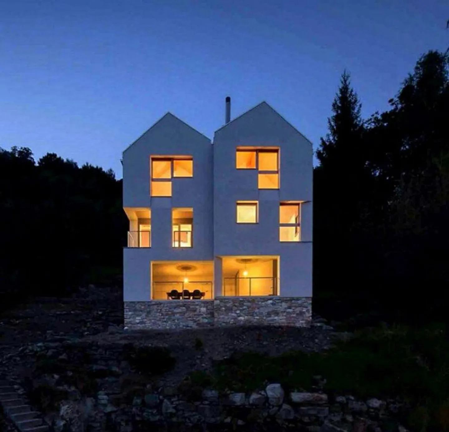 Appartamento al primo piano di 3 ½ locali,  molto soleggiata e con vista sul lago della Verzasca e lago Maggiore | 3 ½ -Zimmerwohnnung am 1. Stock, sehr sonnig und mit Blick auf den Verzasca See und Lago Maggiore - Foto 8 di 9