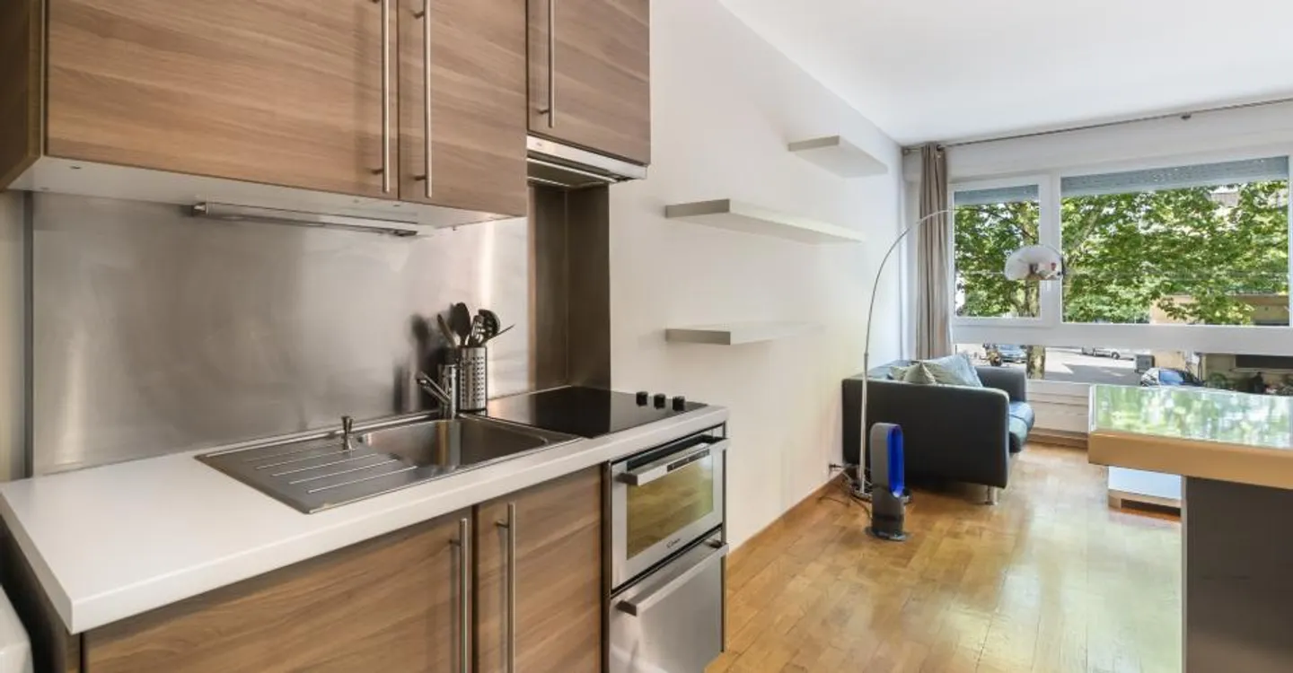 Studio luminoso e ben posizionato a Charmilles, Ginevra - Foto 4 di 5